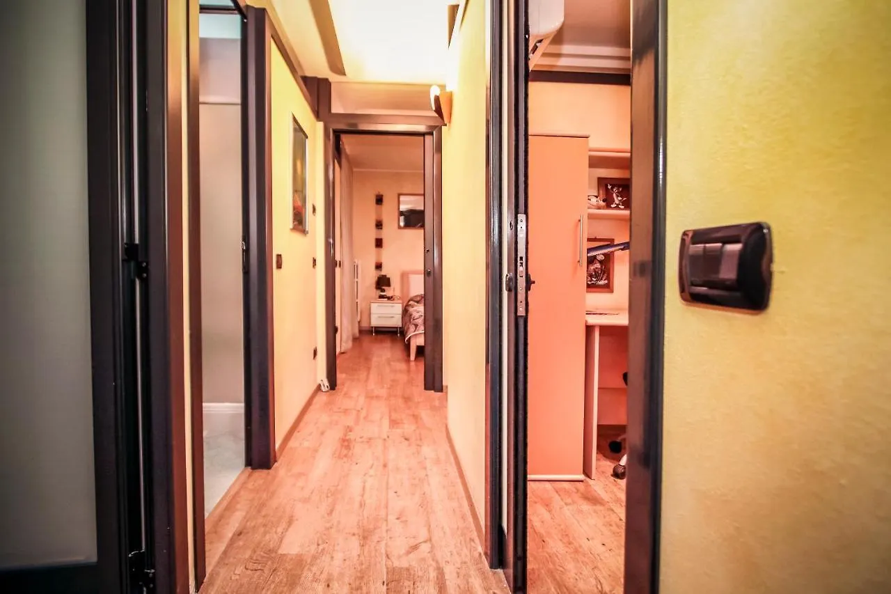 Nice Atmosphere In Casa Deborah - Italian Homing Apartment Sirmione